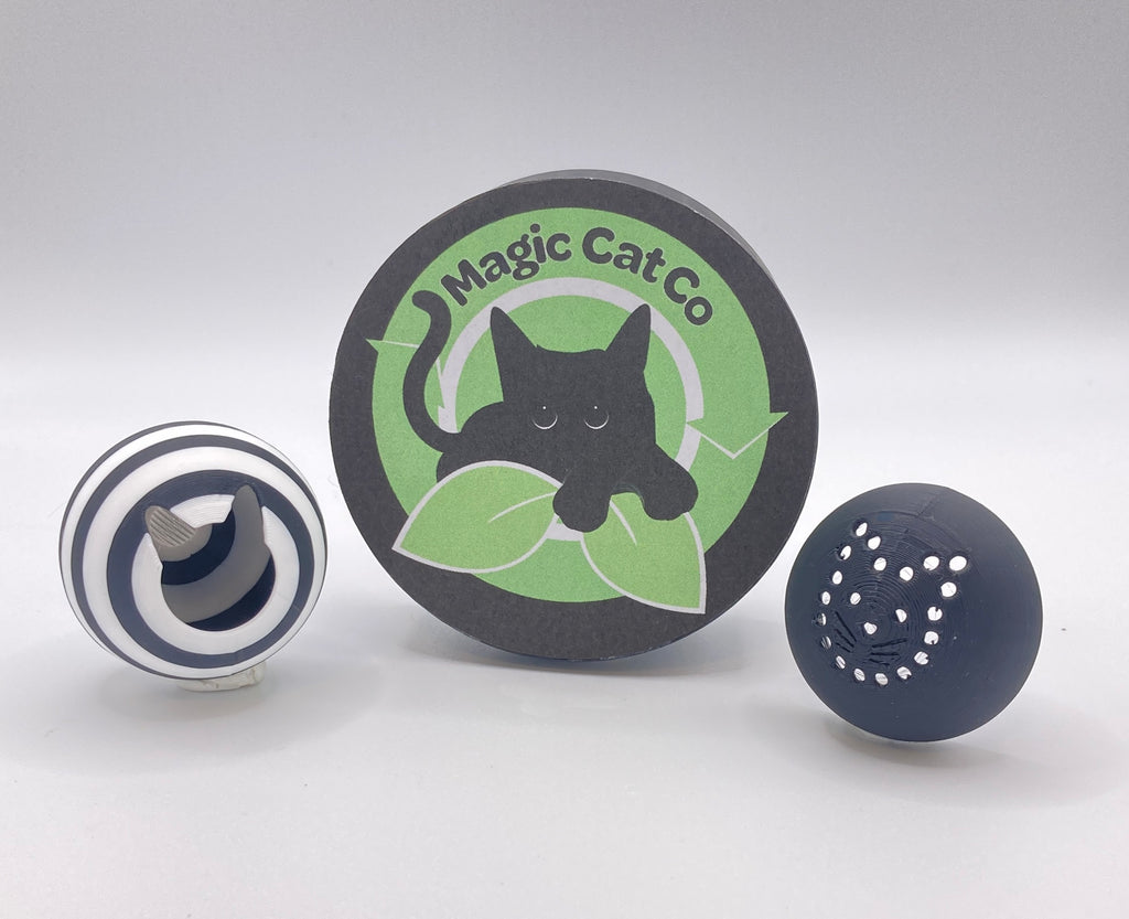 Cat Treat Chase Pucks